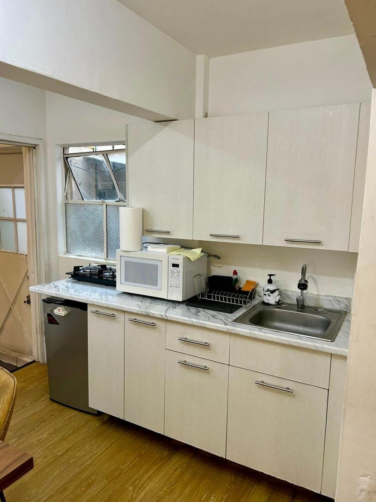 2 Ground Floor In Hipodromo Condesa Apartment *